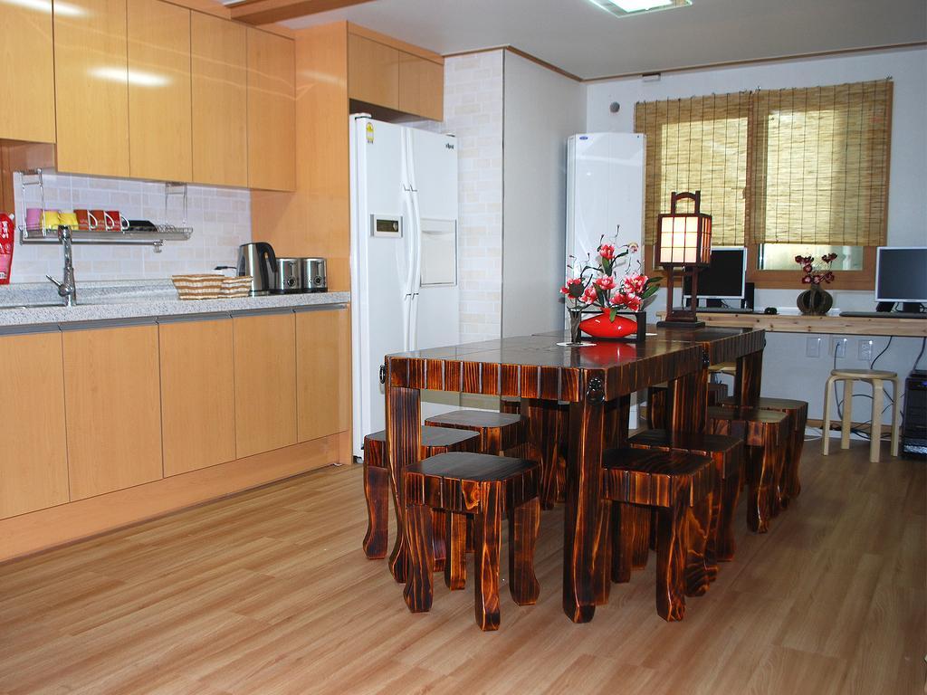Mago Guesthouse Сеул Экстерьер фото