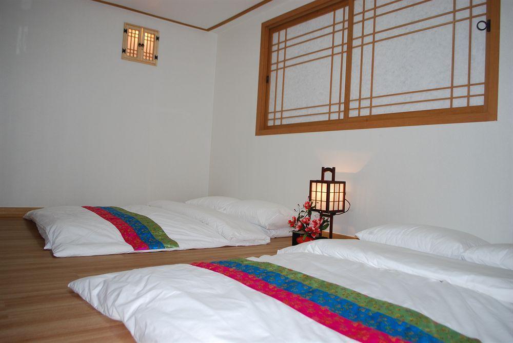 Mago Guesthouse Сеул Экстерьер фото