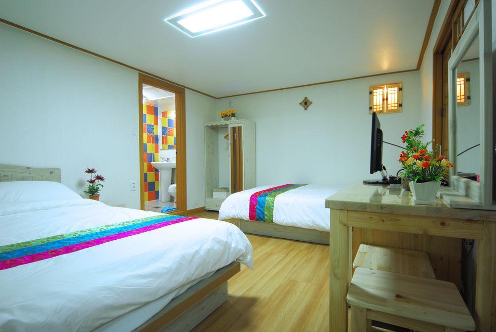 Mago Guesthouse Сеул Экстерьер фото