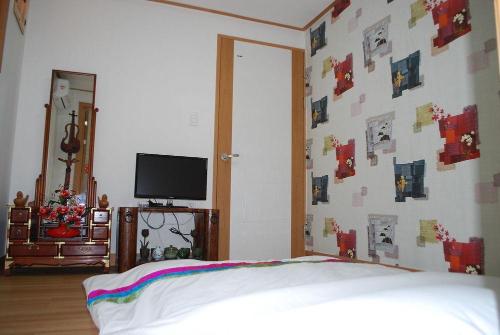 Mago Guesthouse Сеул Экстерьер фото